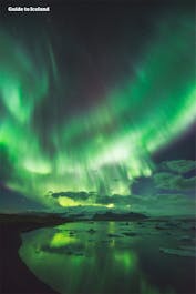 Jokulsarlon es el lugar perfecto para fotografiar auroras boreales.