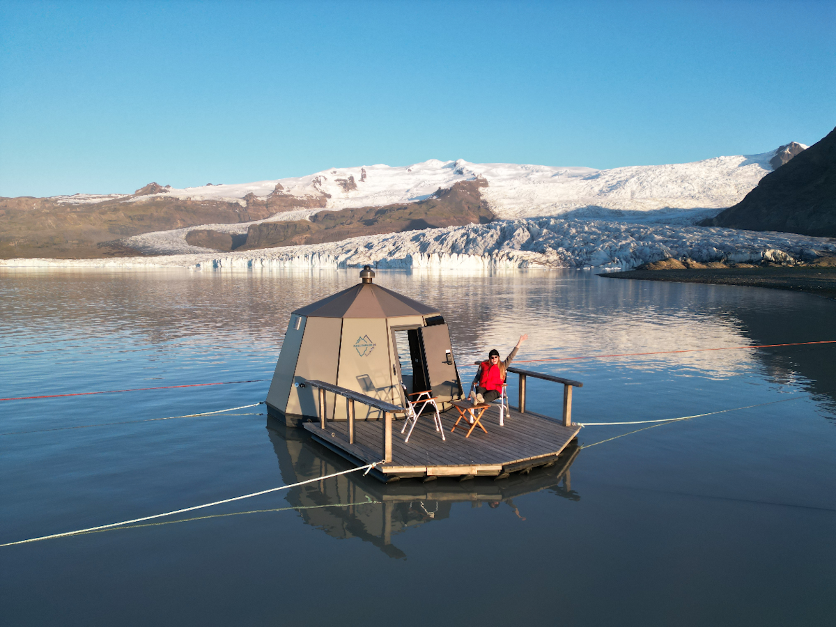 Magical 16-Hour Overnight Boat Stay on the Fjallsarlon Glacier Lagoon ...