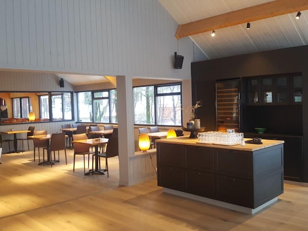 Hotel Katla comes with a shared kitchen complete with all the essentials.
