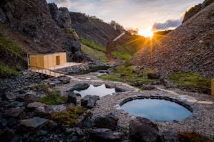 Giljabod hot spring canyon baths