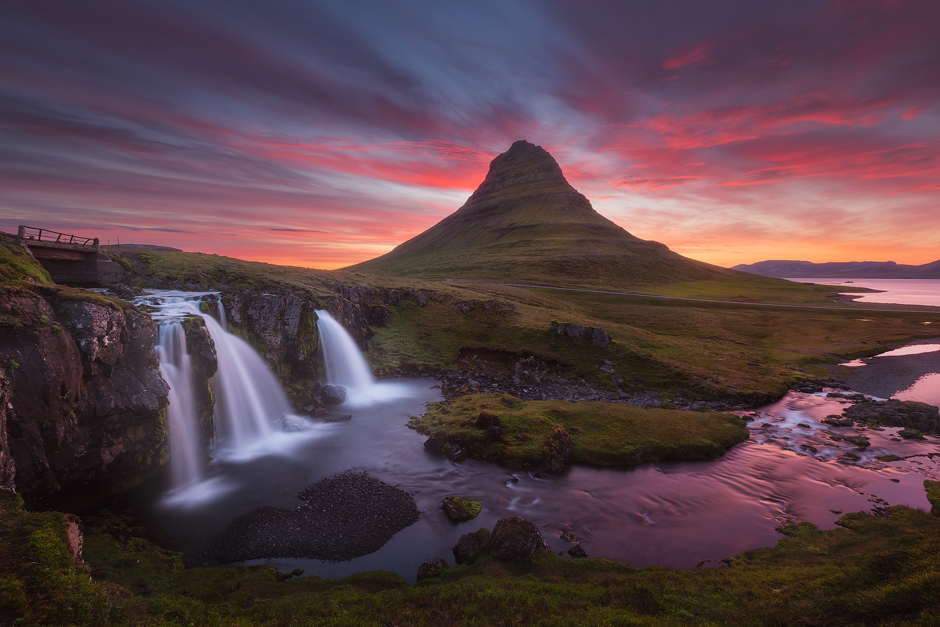 10-dniowa letnia, samodzielna wycieczka po całej obwodnicy Islandii z wodospadami i czarnymi plażami