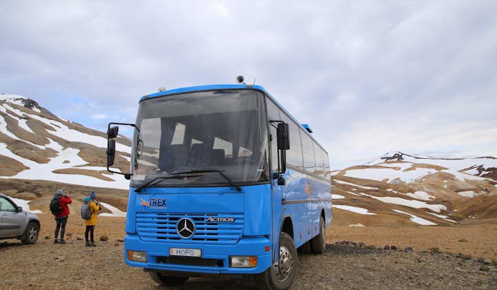 The comfortable bus that will transport you from Landmannalaugar to Reykjavik