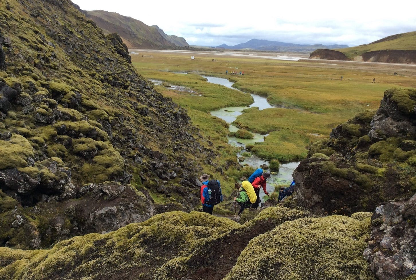 Guided 5 Day Hiking Tour of Iceland’s Laugavegur Trail with Camping in Mountain Hunts - day 2