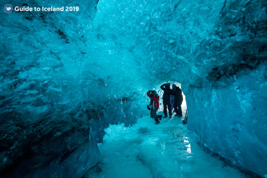 冰島2019至2020年度冬季的藍冰洞