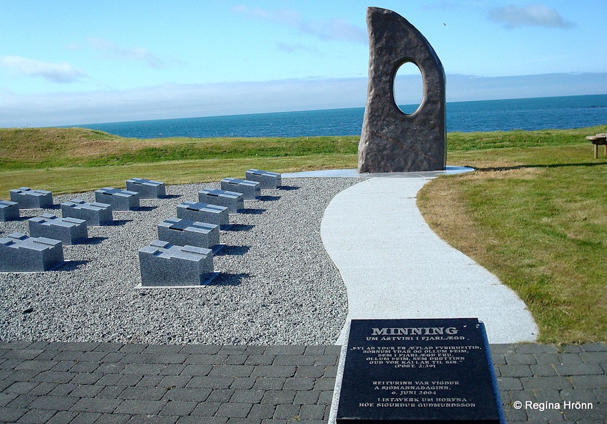 The monument for drowned fishermen in Ólafsvík