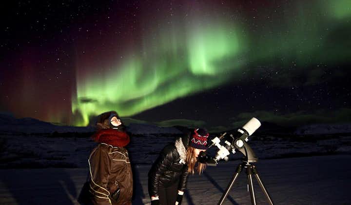 冰岛北极光狩猎+观星旅行团