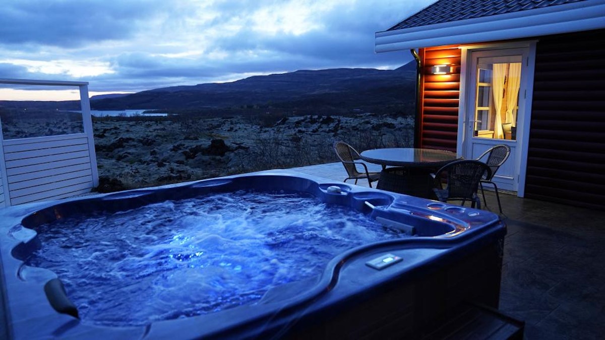 House In Lava With Hot Tub By The Grabrok Volcano Best Price 2024