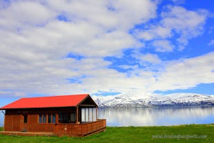 布雷卡北冰岛小屋 - 带室外热水浴缸 | Brekka North Iceland Cottage with an Outdoor Hot Tub