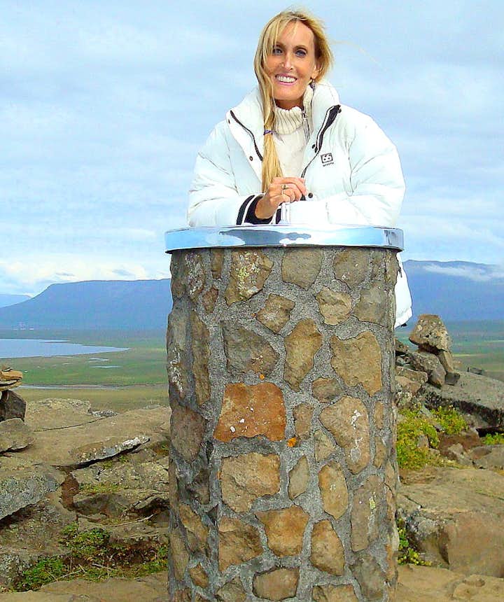 Regína by the view-dial on top of Borgarvirki