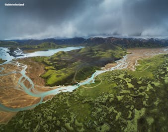 アイスランドの中央高原地帯、ハイランド地方の広大な火山地帯