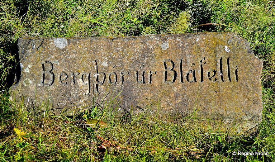 Haukadalskirkja grave stone - Bergþór úr Bláfelli