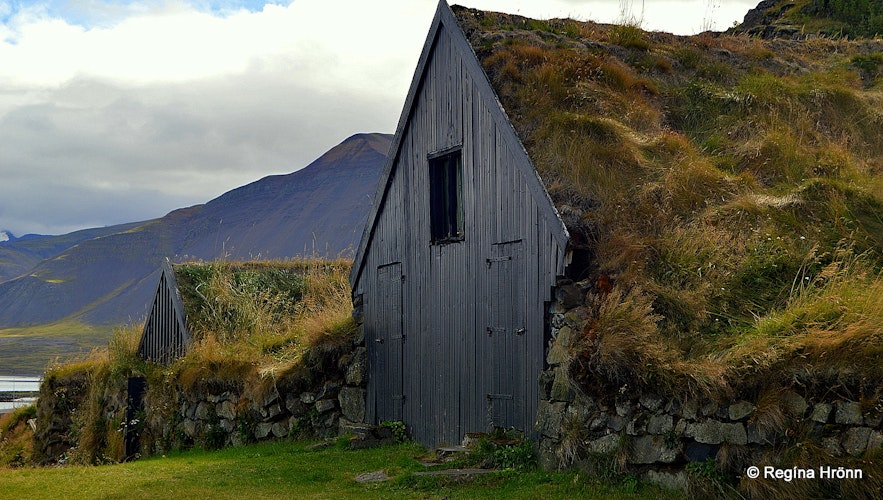 Hlíðartúnshúsin turf outhouses in Borgarnes, West-Iceland