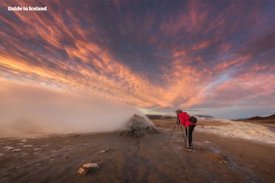 Namaskard er et ufrugtbart geotermisk pas på et bjerg på det nordlige Island.