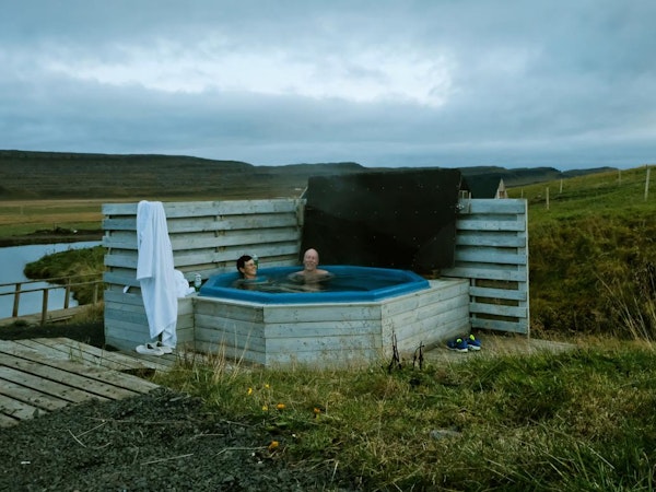 Hraunsnef hotel has a hot tub for the use of its guests.