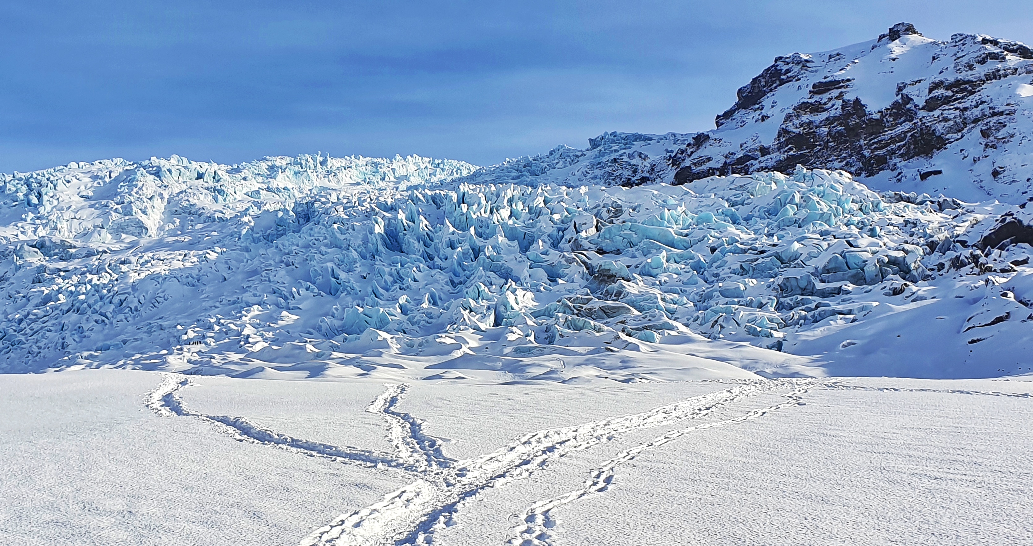 Amazing 4.5-Hour Glacier Hiking Tour On Vatnajokull With ...