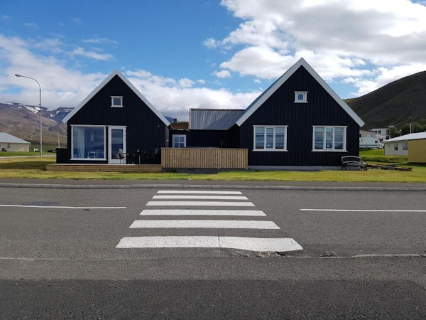 Grenivik Guesthouse is located in North Iceland.