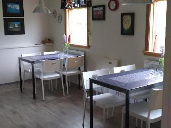 Fossardalur Guesthouse has communal dining areas.