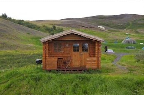 Hlíð Huts