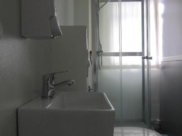 Grundarfjordur Hostel has apartments with private bathrooms.