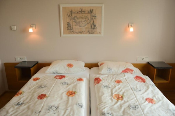 Hotel Burfell's linens are luxurious and comfy.