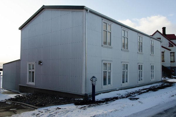 Guesthouse Holmavikur is a large, welcoming place to stay in Iceland.