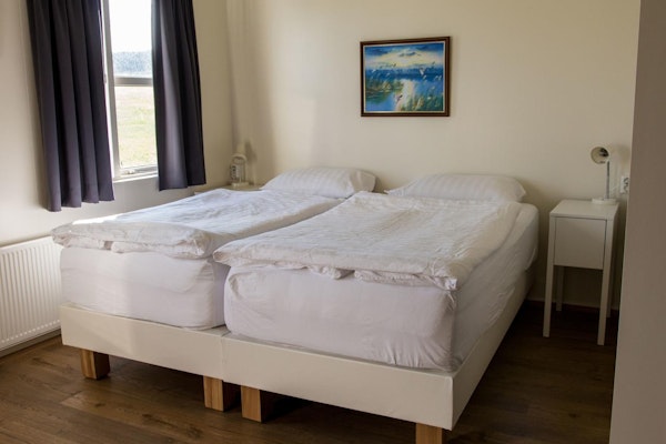 Skipalaekur Guesthouse has cosy double rooms.