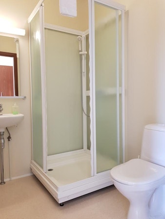 Skipalaekur Guesthouse's rooms all have en suite bathrooms.