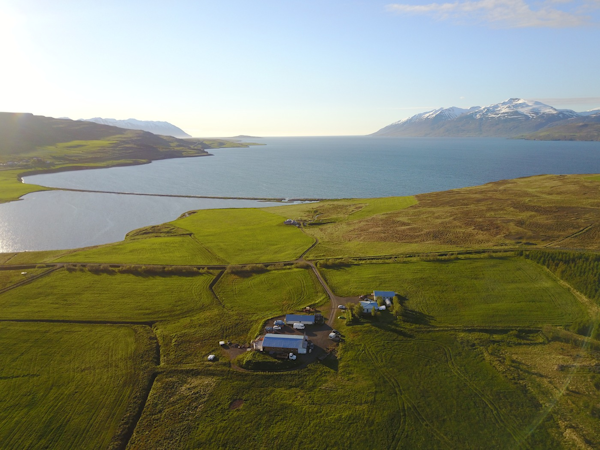 Arnarnes Paradis is located in a magnificent place in North Iceland.