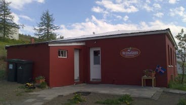 Brunalaug Guesthouse is a holiday home in North Iceland.