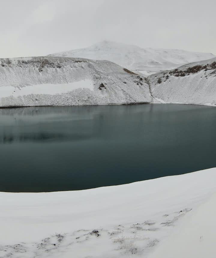 Hverfjall es un hermoso cráter en Islandia.