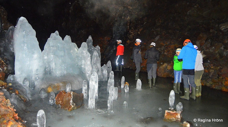 Lofthellir-Höhle im Winter.