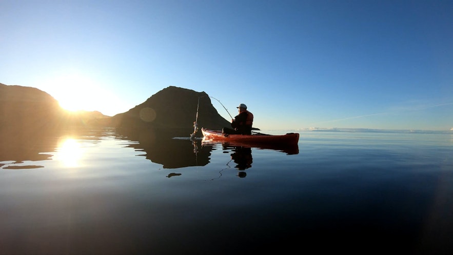 La pesca es una actividad popular en Islandia, tanto en el océano como en los lagos.