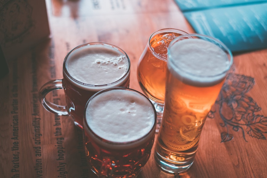 เครื่องดื่มแอลกอฮอล์ที่ชาวไอซ์แลนด์โปรดปรานคือเบียร์