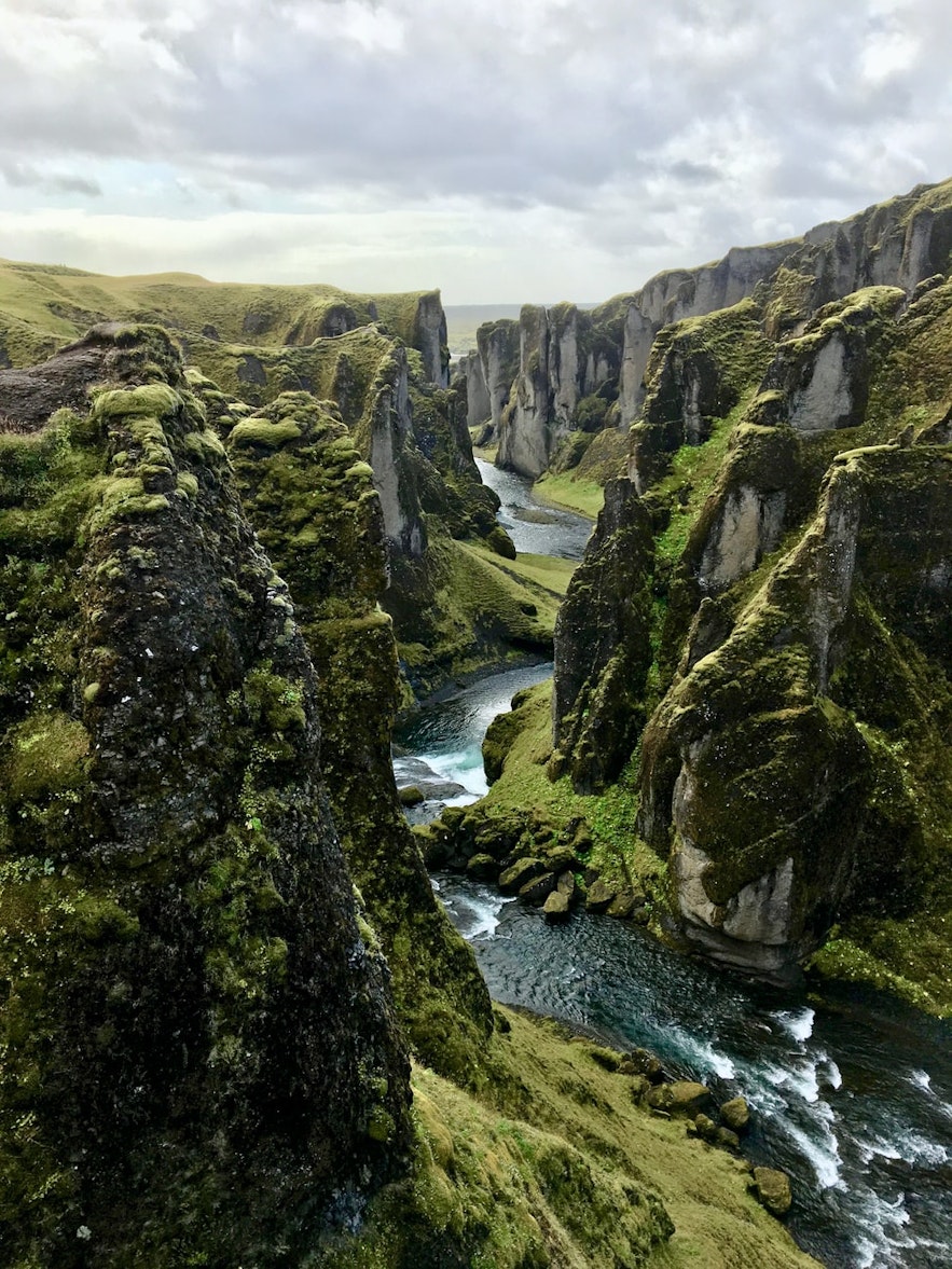 冰岛小众景点－羽毛峡谷Fjadrargljufur