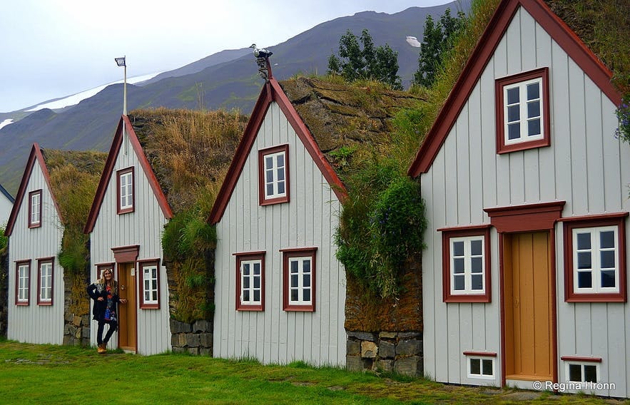 Turf homes were used as shelter by early Icelanders.