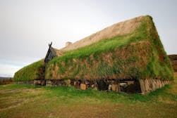Guía de Viaje a Þjóðveldisbærinn á Stöng