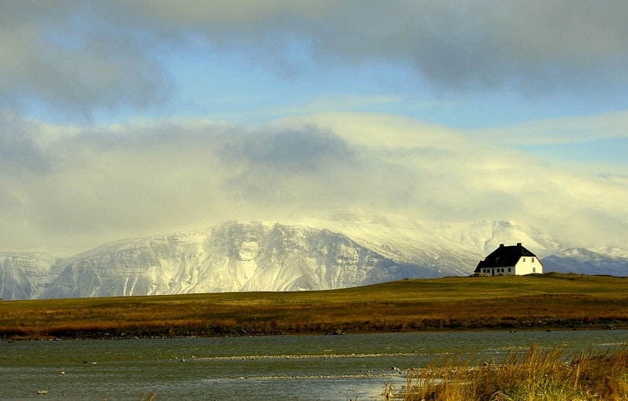 Esja is the mountain across the water from Reykjavik.