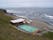 Krossneslaug泳池位于冰岛西峡湾的海岸，被誉为世界尽头的泳池