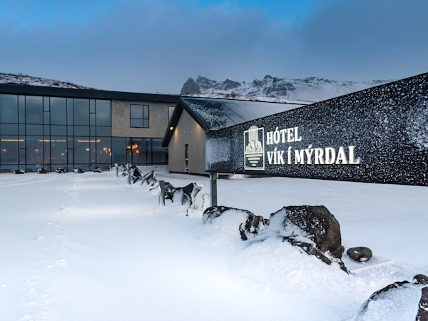 Hotel Vik i Myrdal covered in snow.