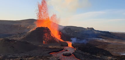 파그라달스퍄의 용암 분수는 매우 높게 솟을 수 있습니다!