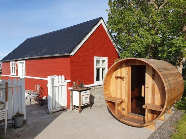 Gamli Bærinn Farmhouse has a rustic decor.
