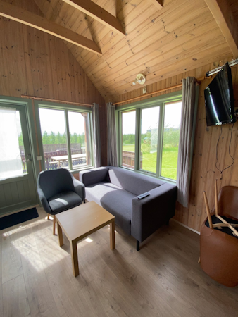 Horgsland Guesthouse has comfortable living quarters.