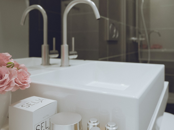 Hotel Selja's bathrooms are modern and chic.