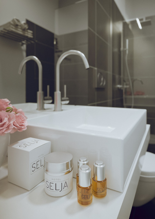 Hotel Selja's bathrooms are modern and chic.