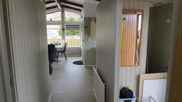 The Hammer Cottages is a spacious choice of cabins.