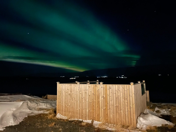 Karuna Guesthouse has a hot tub where you can watch the northern lights.