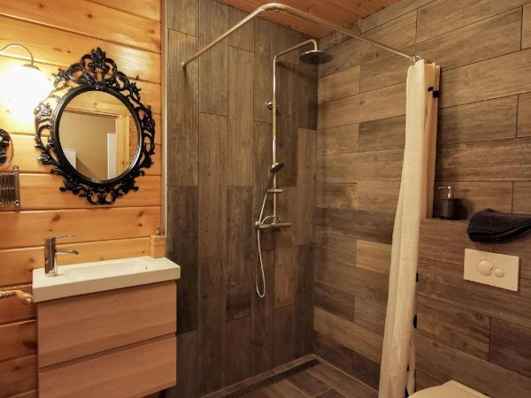 Stundarfridur Hotel's rooms have private bathrooms.