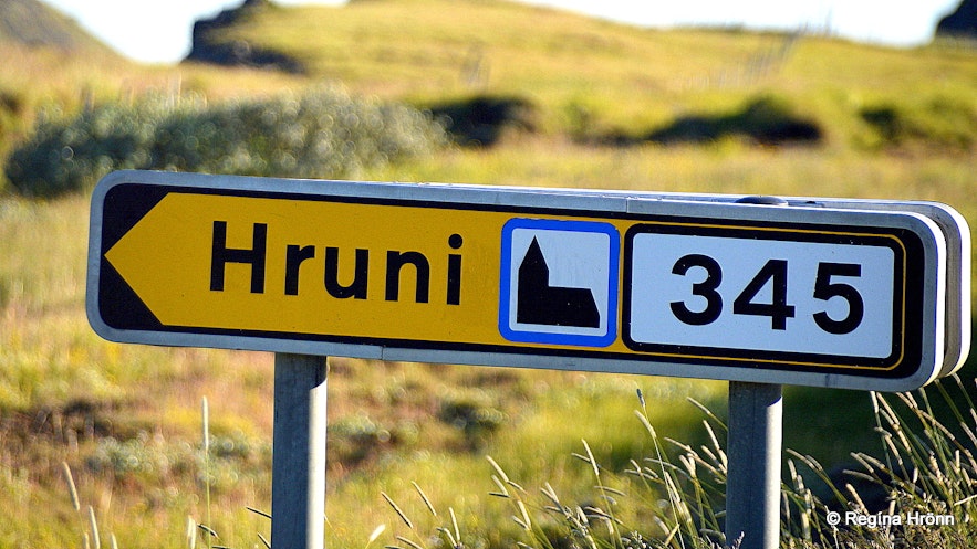 Dansinn í Hruna - The Dance in Hrunakirkja church upcountry in South Iceland - Icelandic Folklore