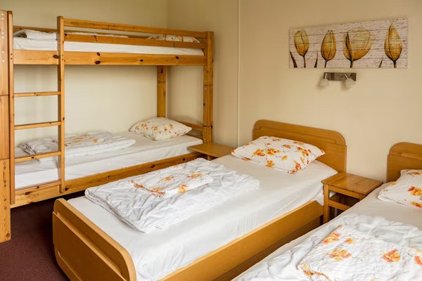 Guests of Berunes HI Hostel can choose between single, double rooms, and family rooms.