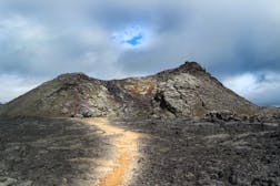 観光情報：Leirhnjukur火山